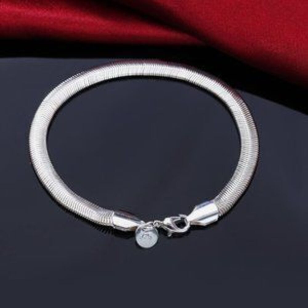 925 Silver Stamped Snake Bracelet